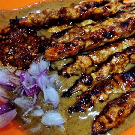 Sate Ayam Pak Seger